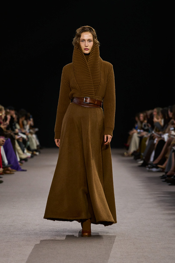 Look Runway Fw25 018 Max Mara